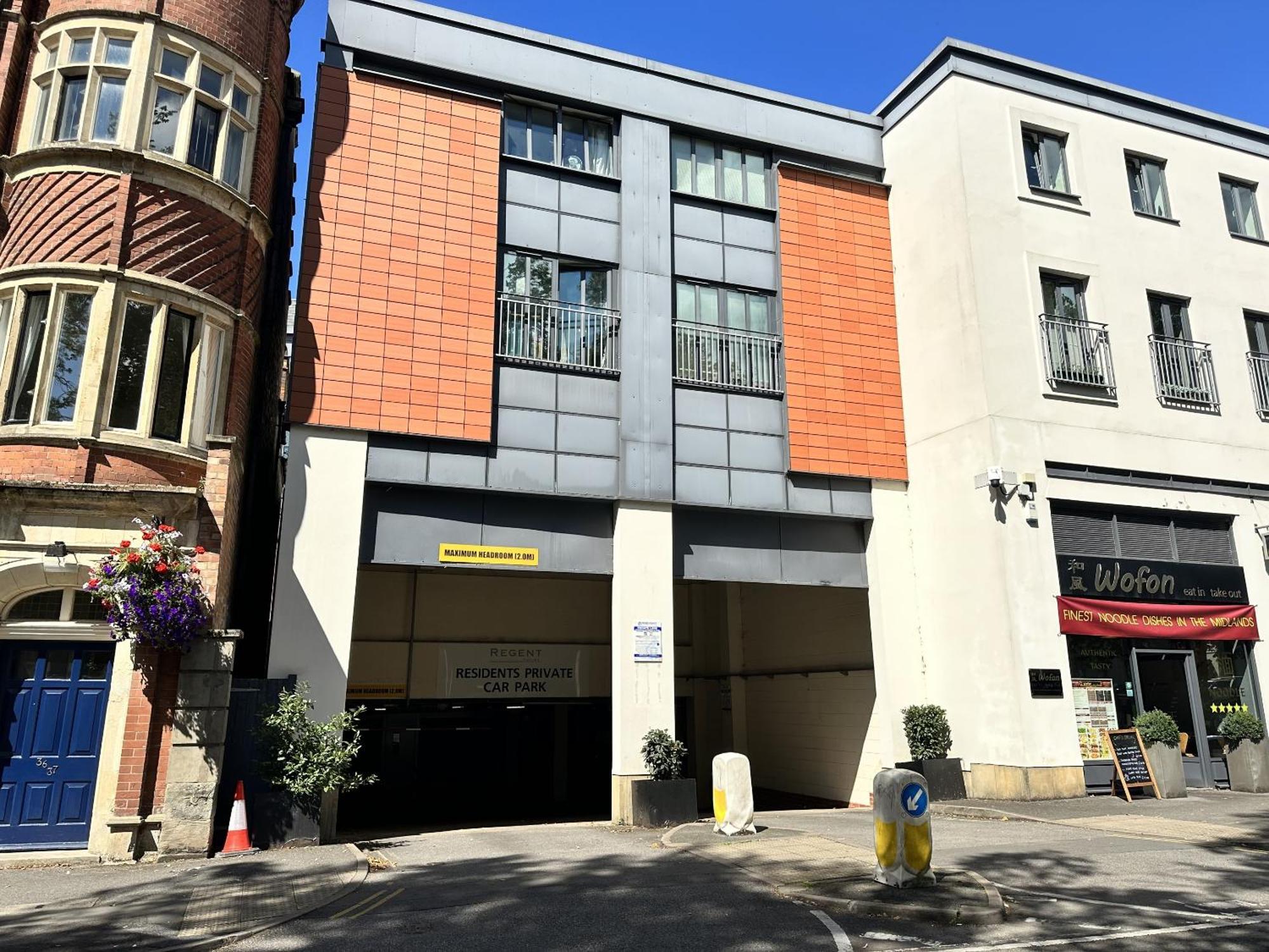 Stunning 2-Bed Town Centre Apartment - Hosted By Hutch Lifestyle 레밍톤 외부 사진